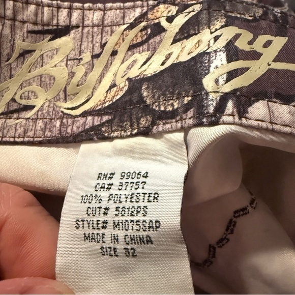 Billabong Mexico Bali Lotus Flower Cobra Snake Eagle Talon Surf Board Shorts 32 - Picture 12 of 16